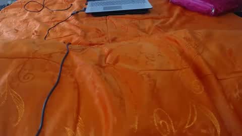 Molly And Brad online show from March 6, 9:31 pm