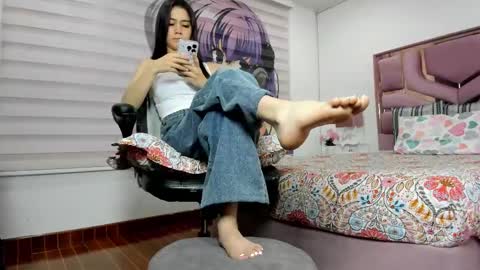 Molly  online show from September 12, 11:32 am