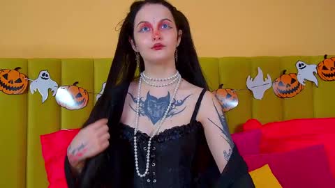 Molly online show from October 29, 7:04 pm