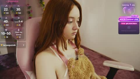 Snapshot of mollysb_05 chatting on December 10, 3:01 pm mollysb_05 online show from December 10, 3:01 pm