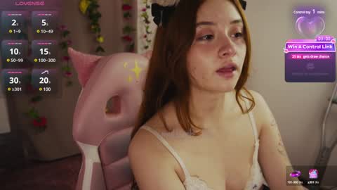 Snapshot of mollysb_05 chatting on January 18, 6:43 pm mollysb_05 online show from January 18, 6:43 pm