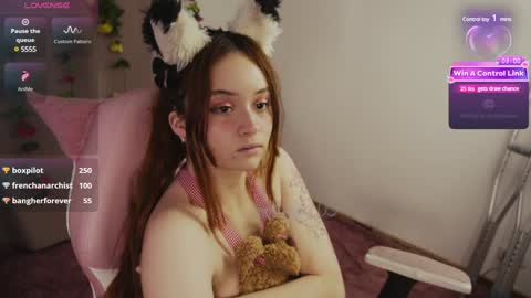 Snapshot of mollysb_05 chatting on January 25, 10:07 pm mollysb_05 online show from January 25, 10:07 pm