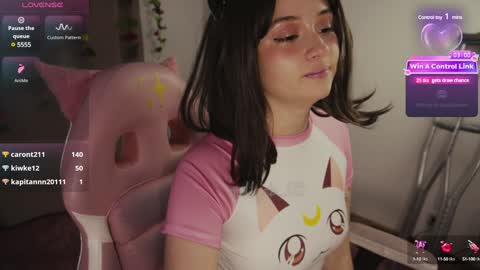 Snapshot of mollysb_05 chatting on January 28, 12:47 am mollysb_05 online show from January 28, 12:47 am