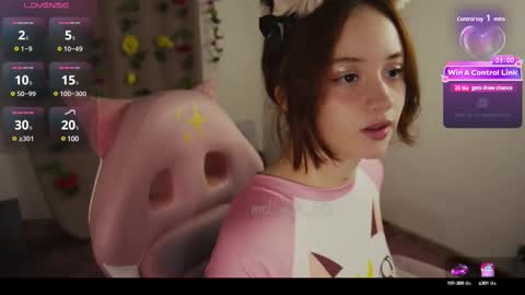 Snapshot of mollysb_05 chatting on March 5, 10:43 pm mollysb_05 online show from March 5, 10:43 pm