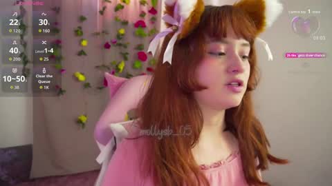 Snapshot of mollysb_05 chatting on September 15, 6:52 pm mollysb_05 online show from September 15, 6:52 pm