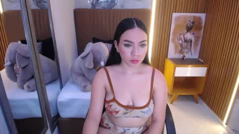 MOLLY online show from October 1, 12:11 pm