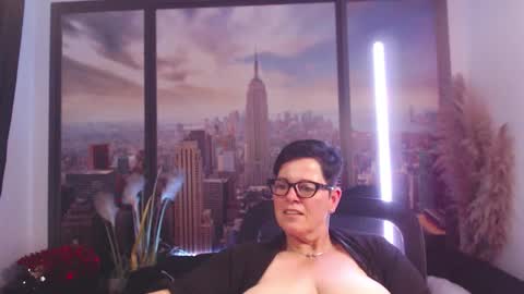 MollySun Nina Randmann online show from September 30, 4:23 pm