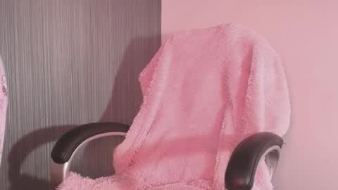 mollyycrystal online show from October 3, 12:24 pm