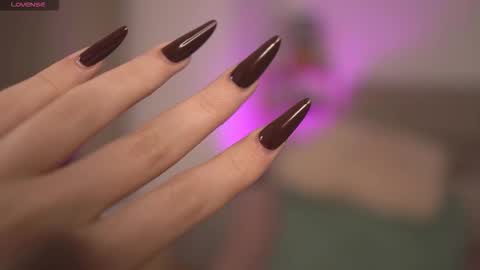 Snapshot of mona_lisss chatting on October 17, 11:35 am Mona Lisss online show from October 17, 11:35 am