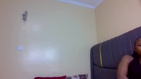 Mona online show from October 8, 1:36 am