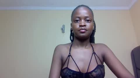 Mona online show from October 8, 4:26 pm