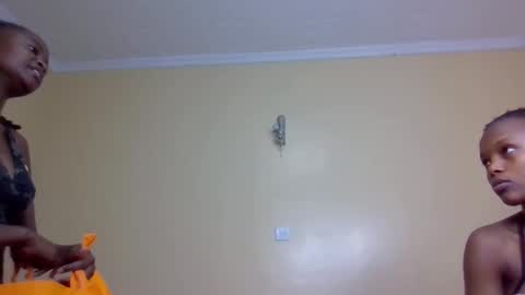 Mona online show from October 10, 1:37 am