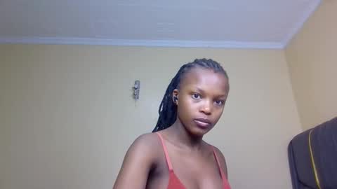 Mona online show from November 9, 1:59 am