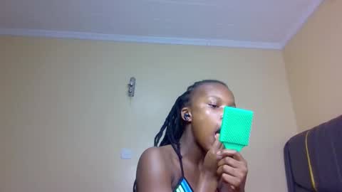 Mona online show from November 10, 2:10 am