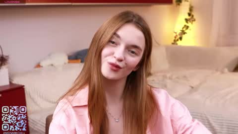 Mona online show from October 9, 7:34 pm