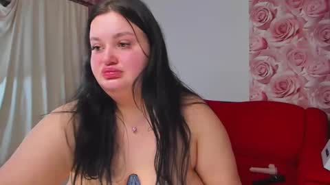 Snapshot of monasteel chatting on February 19, 10:12 am Monica online show from February 19, 10:12 am