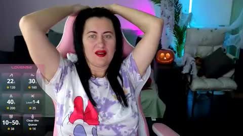 Monica online show from October 20, 7:42 am