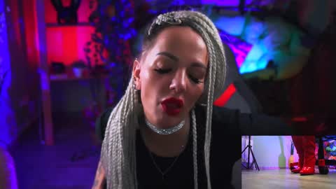 Monika online show from January 27, 8:17 pm