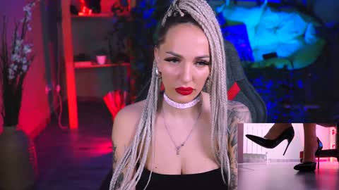 Monika online show from February 6, 11:54 am