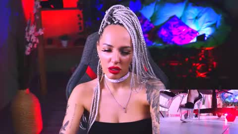 Monika online show from February 12, 11:40 am