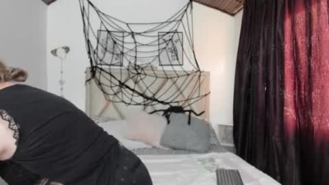 Mony online show from October 15, 11:54 am