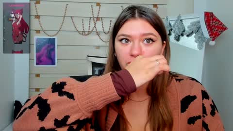 Monika online show from December 13, 5:10 pm