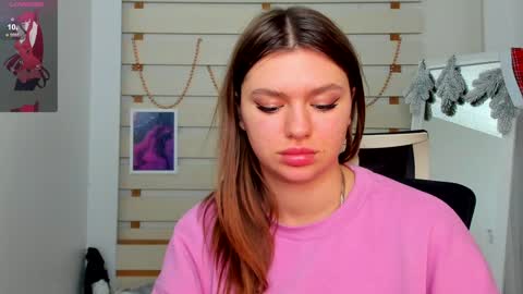 Monika online show from December 15, 4:04 pm