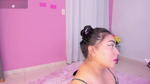 monikk__harrison online show from January 4, 10:05 am