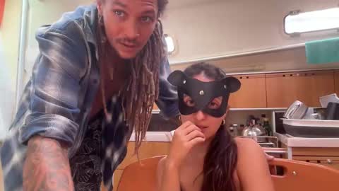 Snapshot of monkandmia chatting on October 11, 10:47 am Monk and Mia online show from October 11, 10:47 am