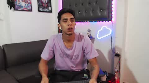 simon dice online show from February 7, 12:50 pm