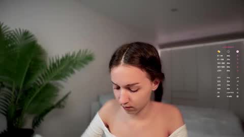 Mary online show from October 15, 8:03 am