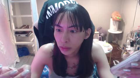 ELYSE A SIMPLE GIRL online show from October 15, 10:04 am