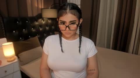 Ruthie online show from December 16, 8:52 am