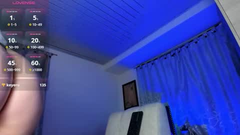 moollly_ online show from November 20, 1:50 am