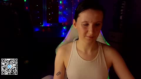 Lola online show from January 31, 3:11 pm