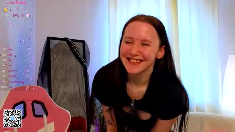 Lola online show from February 27, 10:04 am