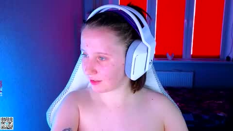 Lola online show from September 16, 1:23 pm