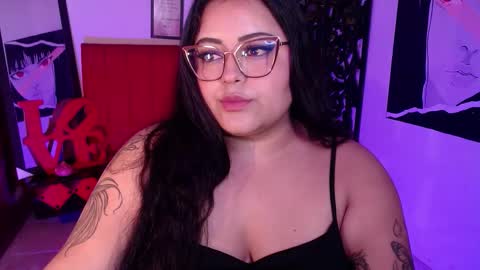 moon_sunflowers online show from October 7, 3:14 am