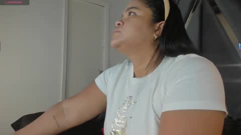 Luna  online show from February 28, 7:03 pm