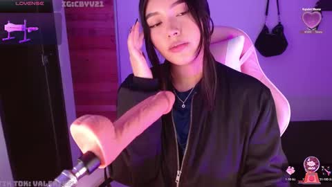 Snapshot of moonbella_bell chatting on October 30, 4:36 am bell online show from October 30, 4:36 am