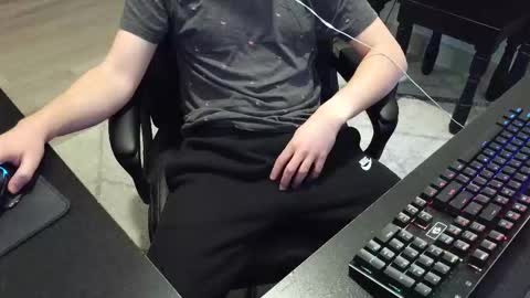 moonlighter7 online show from November 29, 10:13 pm