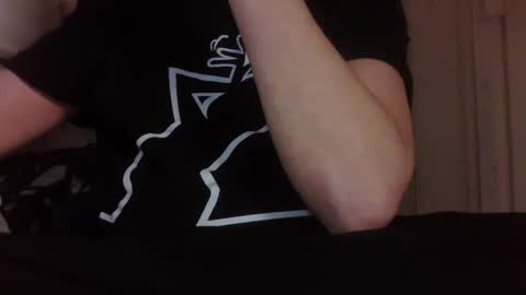 Snapshot of moonlines chatting on January 1, 6:58 am BouncyBoner online show from January 1, 6:58 am