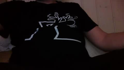 Snapshot of moonlines chatting on February 16, 2:20 am BouncyBoner online show from February 16, 2:20 am