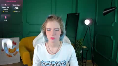 Snapshot of moonlitasuna chatting on October 15, 1:33 pm Asuna online show from October 15, 1:33 pm