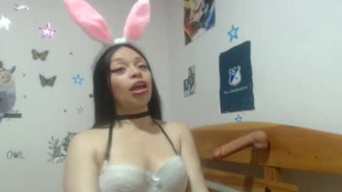 Snapshot of moontthbluee chatting on October 30, 1:45 pm luna online show from October 30, 1:45 pm