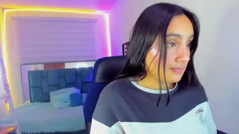 Snapshot of morena_rodriguez_9 chatting on September 10, 3:17 am morena_rodriguez_9 online show from September 10, 3:17 am