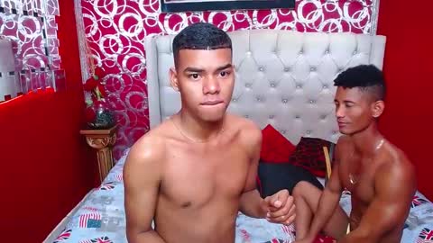 duohot23 online show from January 21, 1:18 am