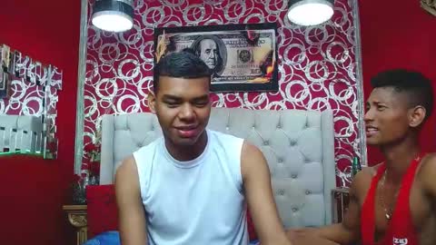 duohot23 online show from February 19, 7:16 pm