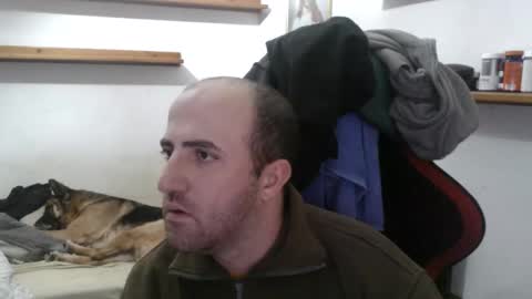 Snapshot of morenoch19 chatting on December 25, 8:28 pm alejo online show from December 25, 8:28 pm