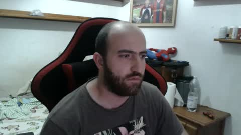 Snapshot of morenoch19 chatting on November 8, 5:12 pm alejo online show from November 8, 5:12 pm